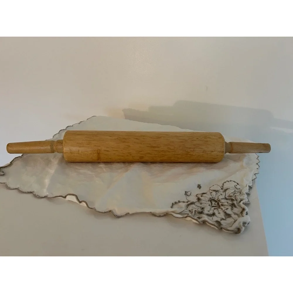 Vintage Style Wooden Rolling Pin Natural Wood Kitchen Baking Tool 17 Inch